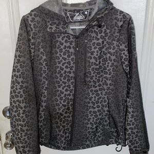 Gray leopard print, zero exposure jacket in Medium